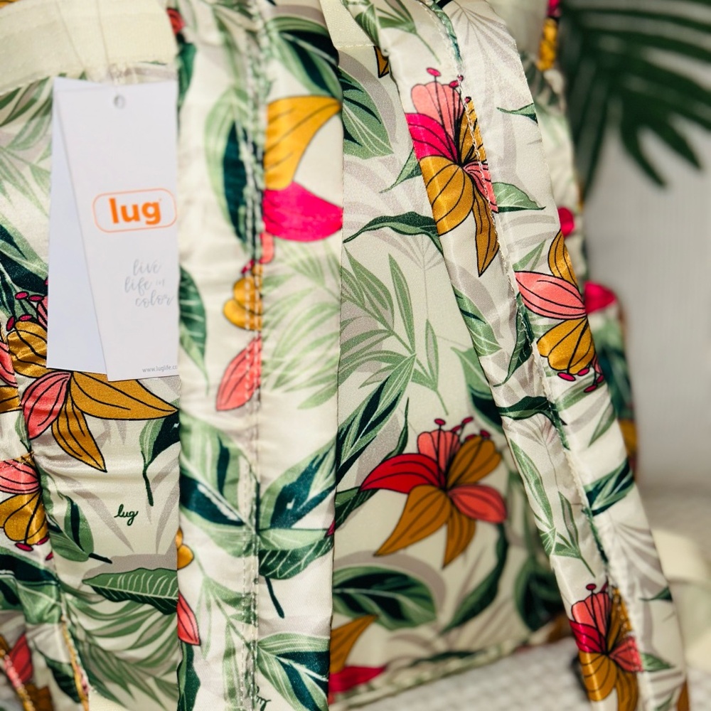 🌺RARE 🌺 LUG Jumper Backpack in Lily Sand - BEAUTIFUL NWT - Picture 5 of 16